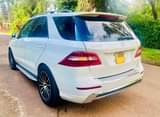 A picture of ML 350 BlueTech 2014 Price 75Millions Full Leather interior Blind