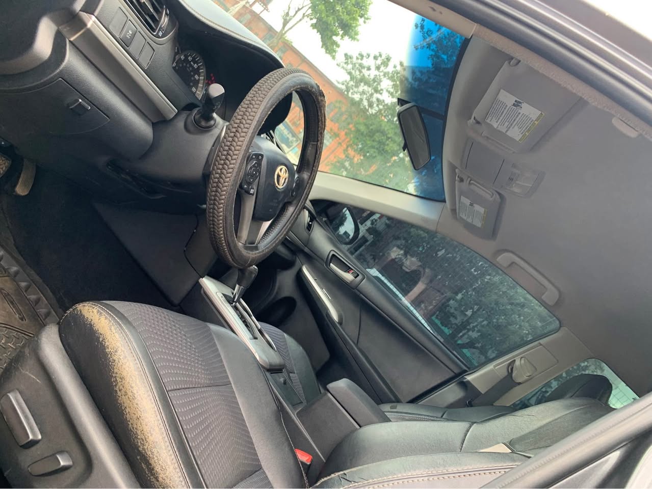 A picture of TOYOTA CAMRY SPORT