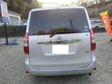 A picture of 2010 TOYOTA NOAH X L