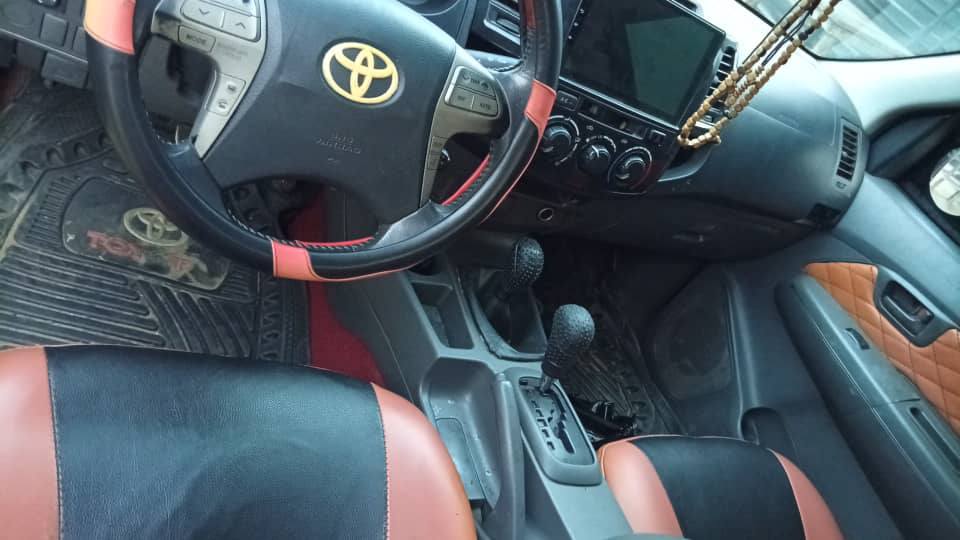 A picture of TOYOTA HILUX 2010 MODEL Call me 09123431364