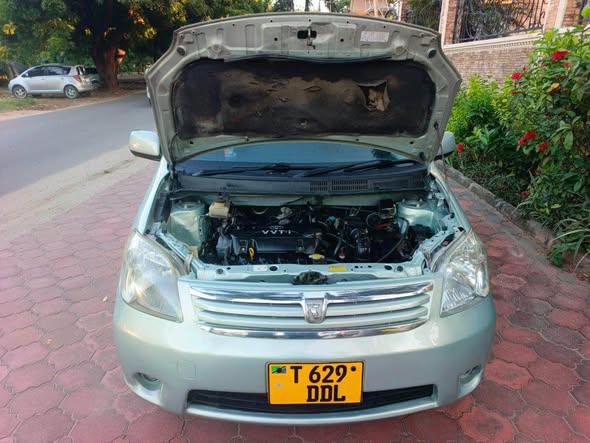 A picture of TOYOTA RAUMU NEW