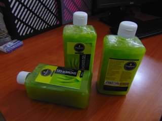 A picture of Reveal Your Acne Free Radiant Skin with Peponi Shower Gel