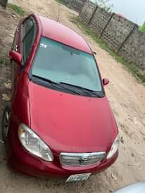 A picture of TOYOTA COROLLA
