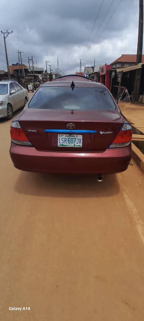 A picture of 2006 Toyota camry