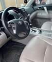 A picture of Few months used Toyota Highlander Year 2014