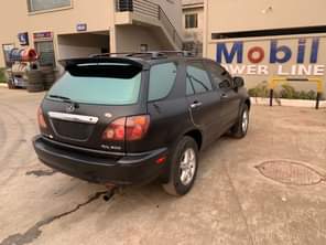 A picture of All is Nigeria use car fro sele location Lagos 09133569002
