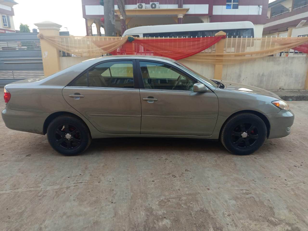 A picture of 2006 Camry big daddy . 4plugs. 4.8m Isolo