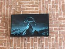 A picture of Infinix smart 6 vivo Y1s kitanda cha chuma Tv inch