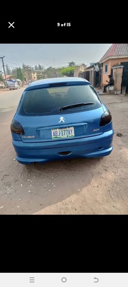 A picture of Peugeot 206 available for purchase