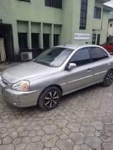 A picture of 2007 Kia Rio ac working perfectly chilling 2007 model