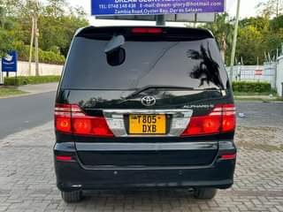 A picture of TOYOTA ALPHARD BEI MILLION 17.5