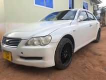 A picture of Toyota Mark X