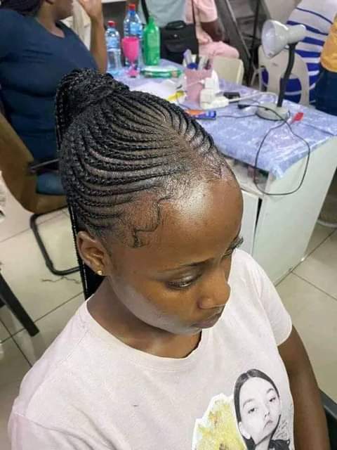 Tsholo N.