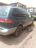A picture of Toyota sienna very clean Engine and gear very good Going