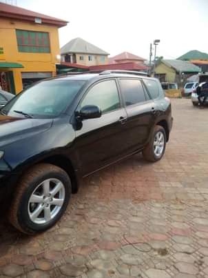 A picture of Toyota RAV4