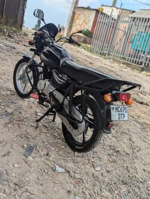 A picture of Boxer BM 125 DTP