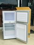 A picture of Friji nzima na mpya fullbox 395 000