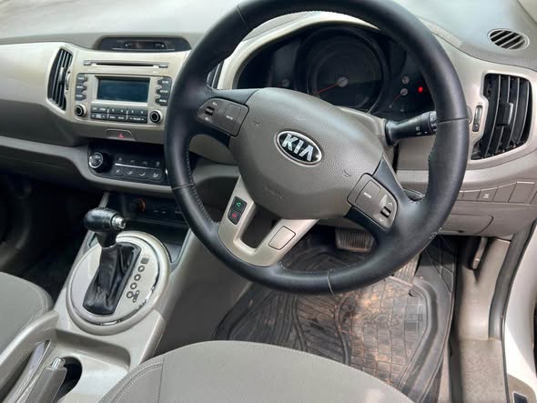A picture of KIA SPORTAGE 2015