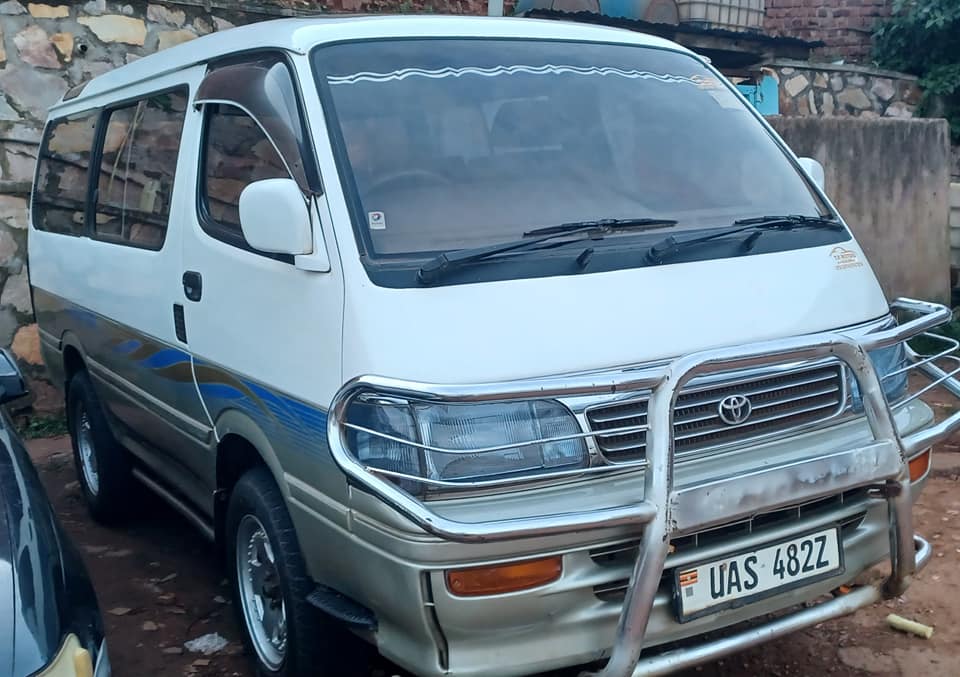 A picture of TOYOTA SUPER CUSTOM UAS IN EXCELLENT CONDITION QUICK SELL 14.5M