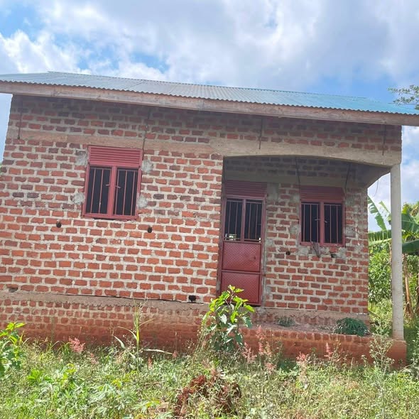 A picture of HOUSE FOR SALE IN KAPEEKA BULEGA