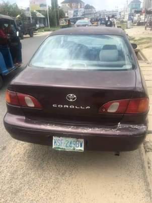 A picture of Toyota Corolla working perfectly fine non negotiable