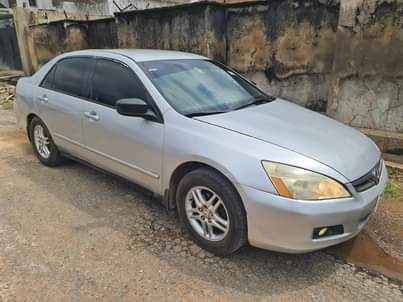 A picture of 2007 HONDA ACCORD DC DISCUSSION CONTINUE