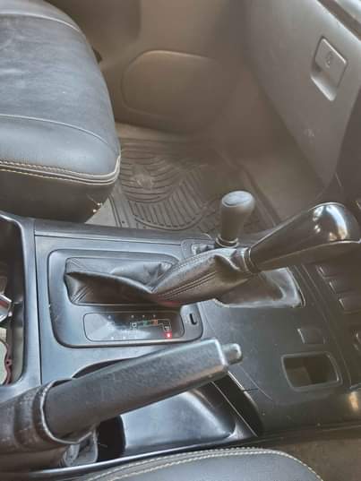 A picture of TOYOTA PRADO 120 1KD ENGINE