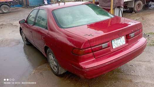 A picture of Manual Camry pencil light 750k buyer settles 35k Oyigbo Car