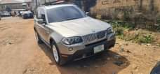 A picture of Bmw X3 jeep
