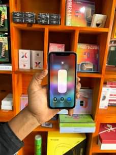 A picture of IPHONE 11 0622747723