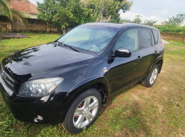 A picture of Toyota Rav4