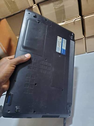 A picture of Asus laptop