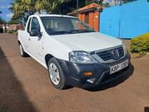 A picture of Nissan Np200