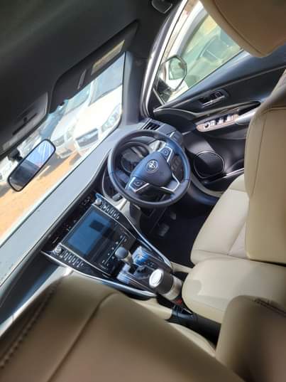 A picture of Toyota harrier