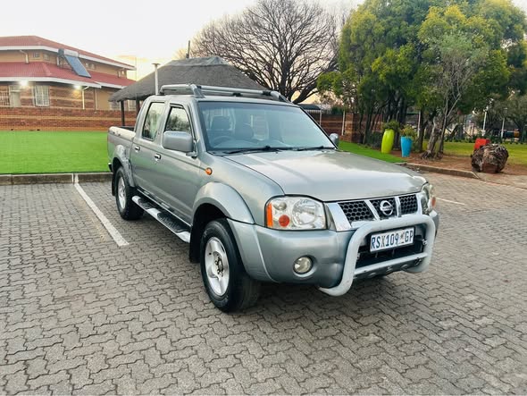 used nissan hardbody