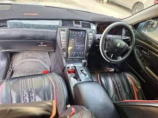 A picture of Toyota Crown Athlete Naitupa