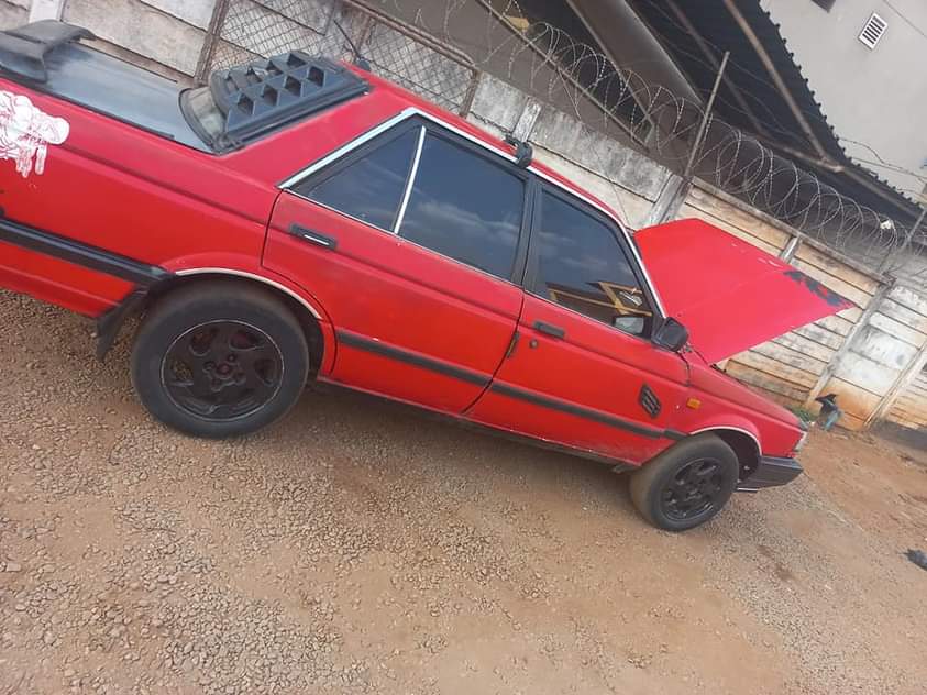 Nissan sunny box: For Sale Zimbabwe