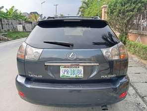 A picture of 2006 MODEL LEXUS RX330 Engine very silent Gear super sharp
