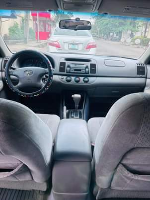 A picture of 2004 TOYOTA CAMRY REGISTERED