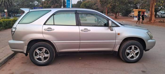 toyota harrier