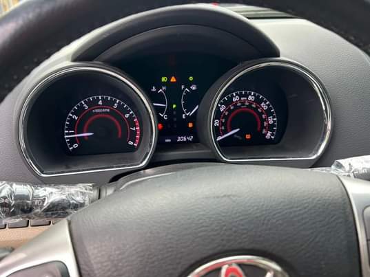 A picture of Toyota Highlander Limited 2014