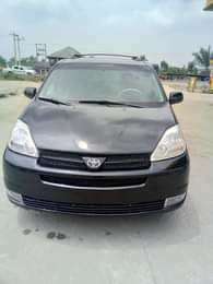 A picture of A very sharp 05 06 sienna for sale Everything is
