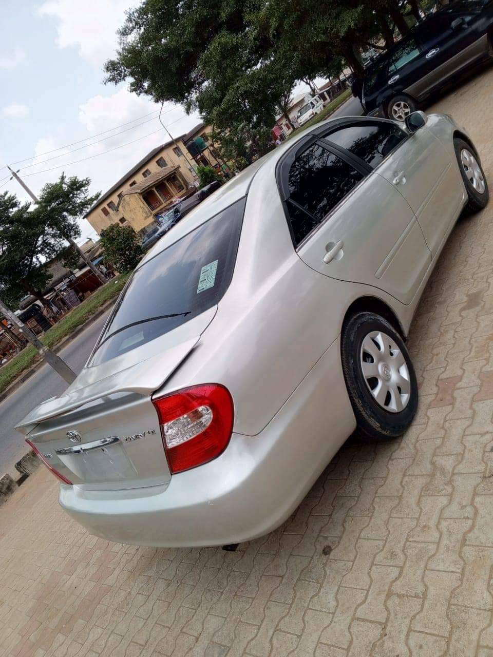 A picture of 2004 Toyota Camry Alloy