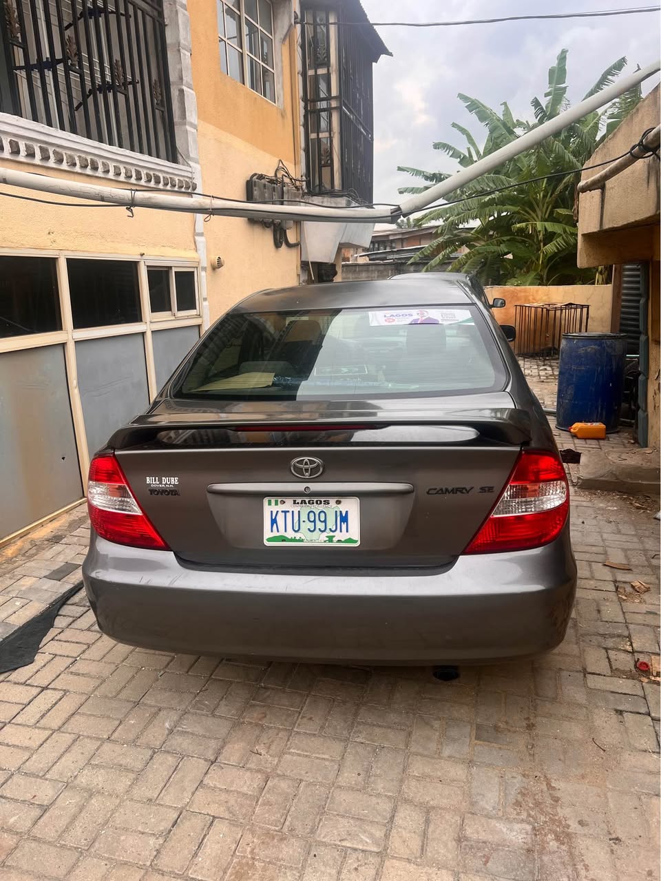 A picture of Toyota Camry 2004