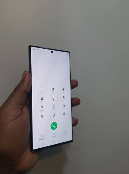 A picture of WHATSAPP ME 0708949918