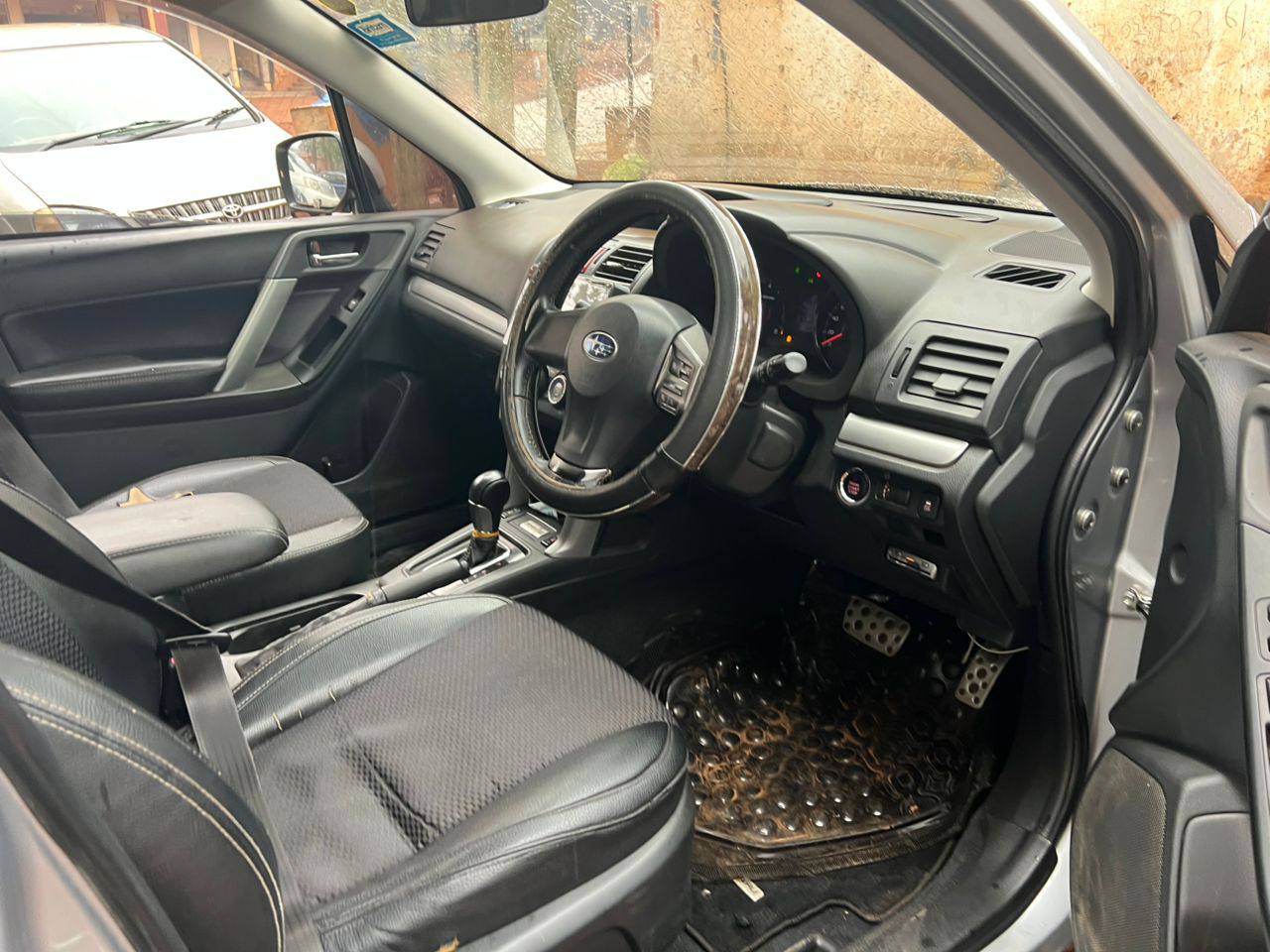 A picture of Subaru xt
