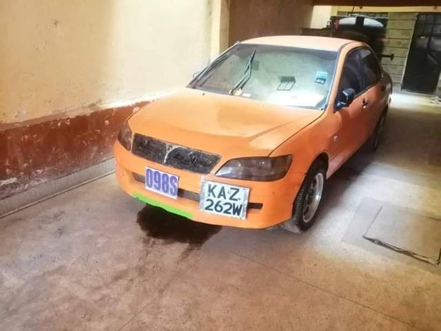 mitsubishi lancer