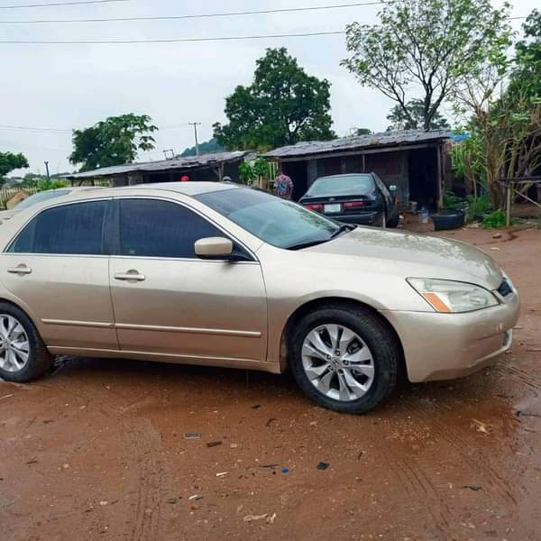 A picture of Original Definition of Belgium Standard Honda Accord 2006 EOD Buy