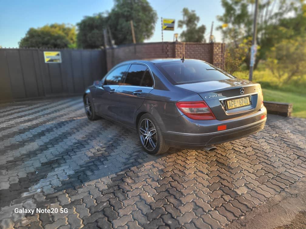 classifieds/cars mercedes