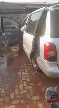 A picture of Mazda transporter Right hand No number